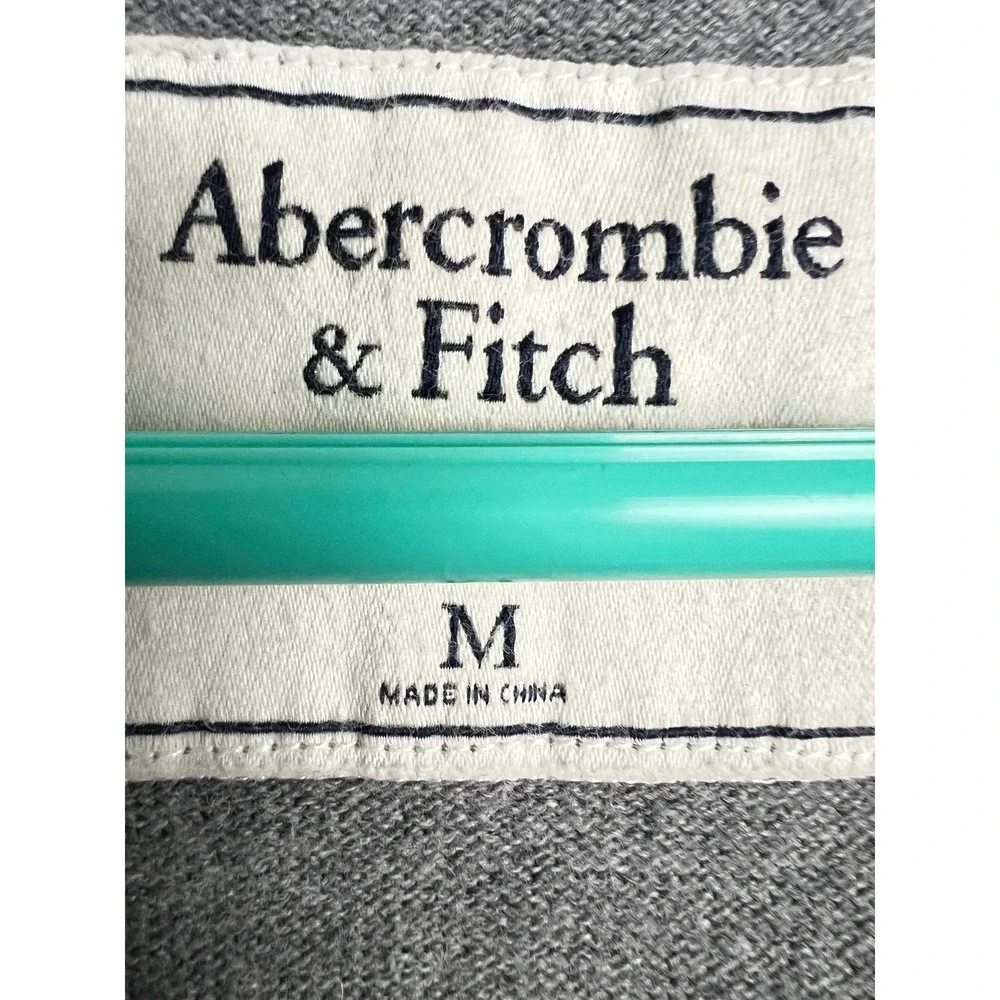 Abercrombie & Fitch Academia Mens V-Neck‎ Sweater Heather Grey Moose Logo Size M